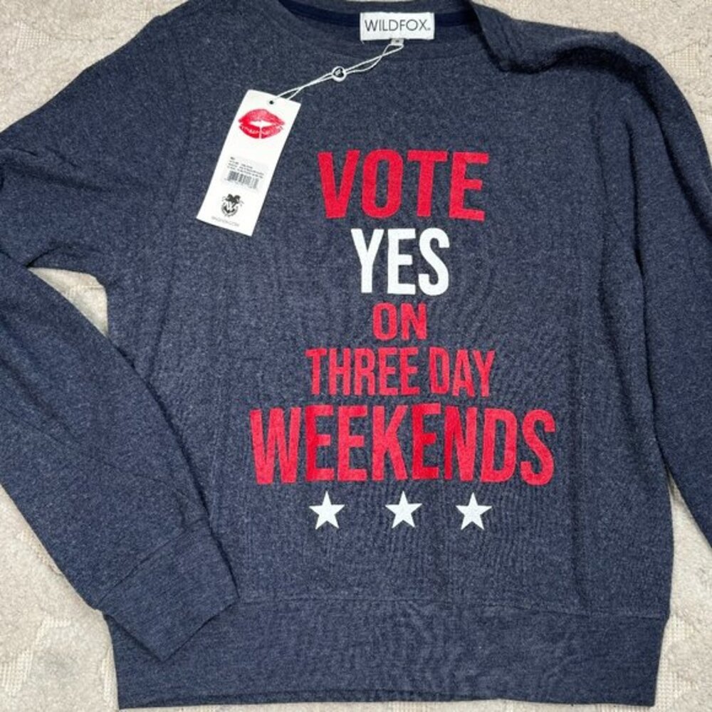 Wildfox Women's Navy "Vote Yes On Three Day Weekends" Text Print Beach nwt